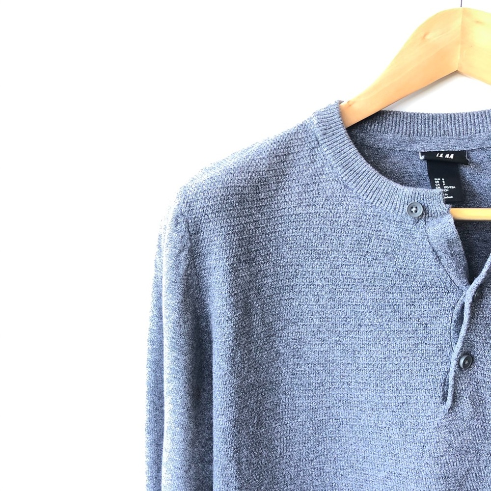 H&M Button Up Long Sleeve - Picture 2 of 13